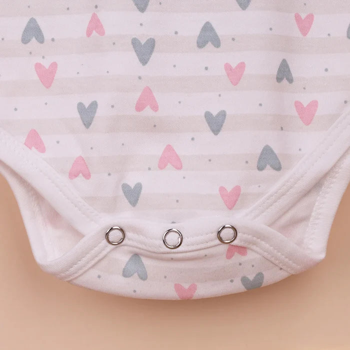 Baby Essential Gift Set | Baby Clothing Gift Combo | Pack of 5 | Little Hearts