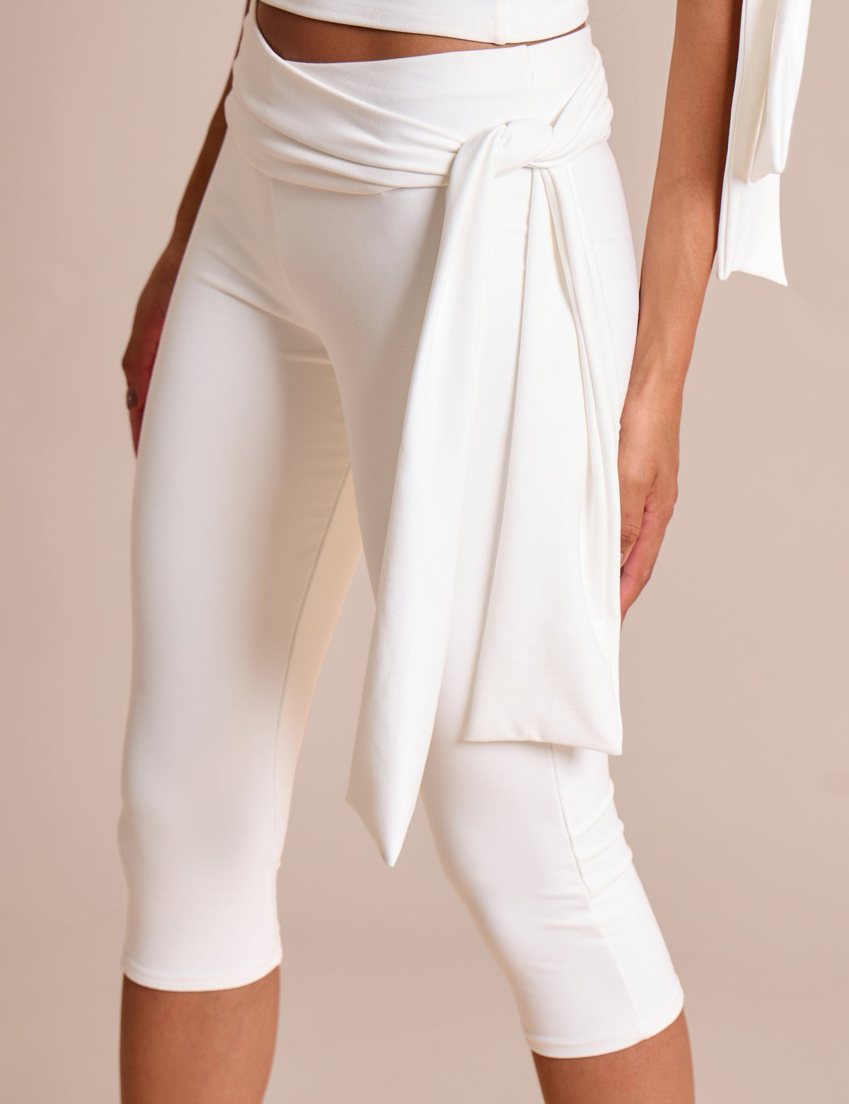 Knot Detail Tie Side Luxe Slinky Capri Pants White